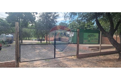 "Local Comercial en San Miguel, Loma Plata" — foto 3