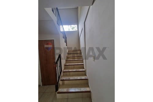 residencia en San Bernardino — foto principal