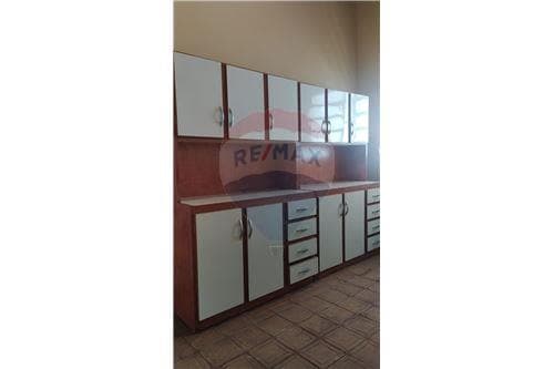 ALQUILO Departamento en Planta Baja Barrio Herrera