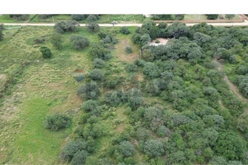Terreno comercial en venta — foto 1