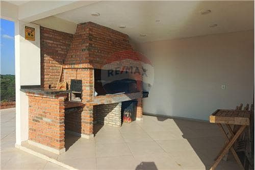 Depto de 2 hab en lambare — foto 2