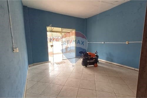 "¡Alquiler en Capitán Miranda: Espacio Comercial!"