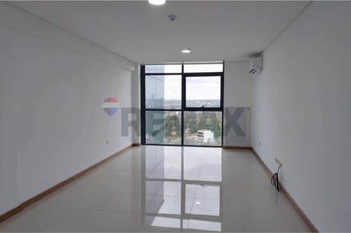 ¡Oficina Moderna en Corazón de Asunción! — foto 2