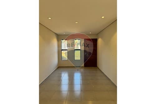 Casa Acogedora en Venta en Luque