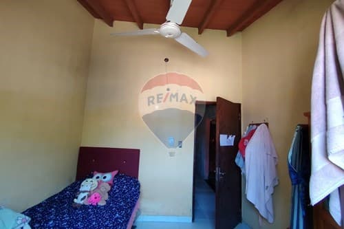 Casa con salones comerciales - Renta activa — foto 5