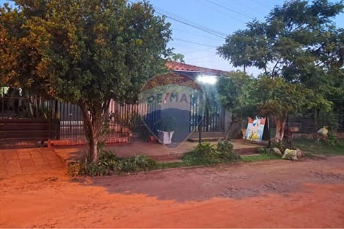 Vendo Casa en Cnel. Oviedo