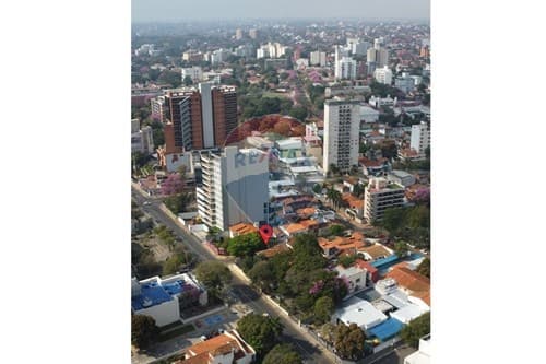 Casa titulada en esquina — foto 4