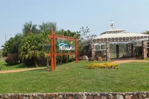 Preciosa casa quinta en barrio cerrado Miralago