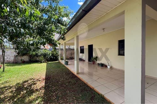 Casa Espaciosa en Venta en Santa Rita, Paraguay — foto 2