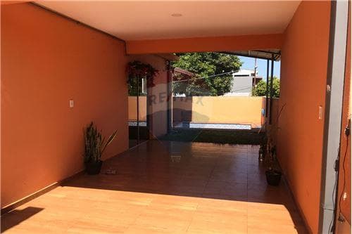 Triplex en venta a metros de la Costanera Bolik — foto 4