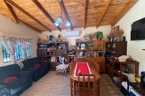 "Hogar Espacioso en Venta en Cambyretá, Itapúa" — foto 3