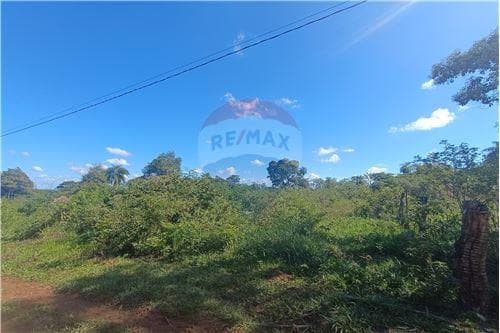 Terreno de 4.600 M2 en el centro de Caaguazú — foto 3