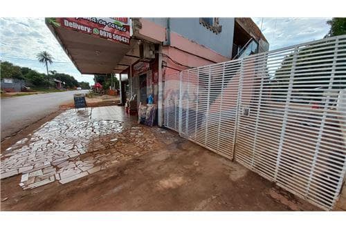 De casa de 2 pisos en barrio san pedro -enc — foto 2