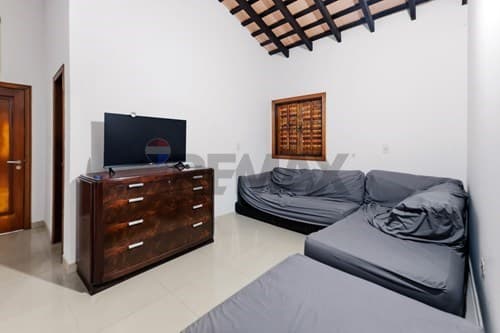 Casa en venta - loma pyta, foto 2