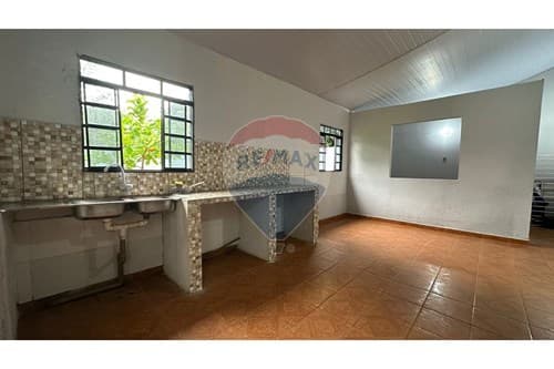 Casa con salón en esquina - ciudad nueva, foto 2