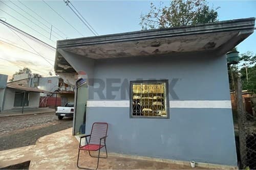 Propiedad en esquina sobre asfalto, foto 5