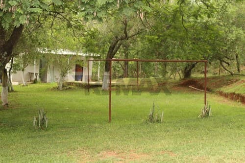 ¡Quinta en Itacurubí: Inversión Perfecta! — foto 5