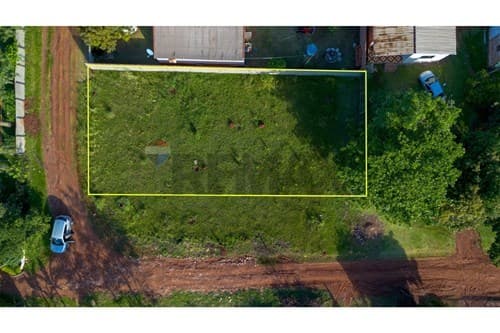 Terreno Titulado en esquina en Venta — foto 3
