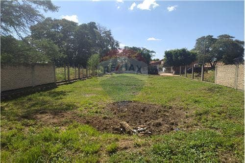 Terreno Semi amurallado en M.R.A — foto 5