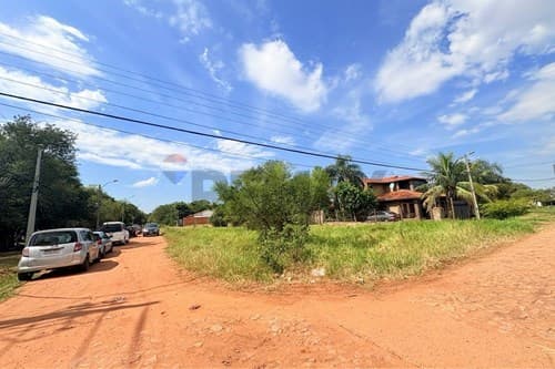 Terreno es esquina - limpio - isla aveiro — foto 2