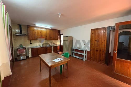 de casa, local comercial y departamentos — foto 3