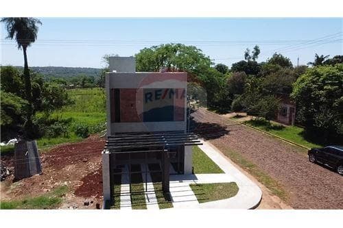 Duplex en Bº Jardin — foto 3