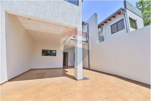 Duplex a estrenar en Lambaré límite con Asunción — foto 4
