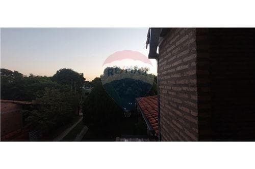 Vendo hermosa casa en Ñemby - cañadita