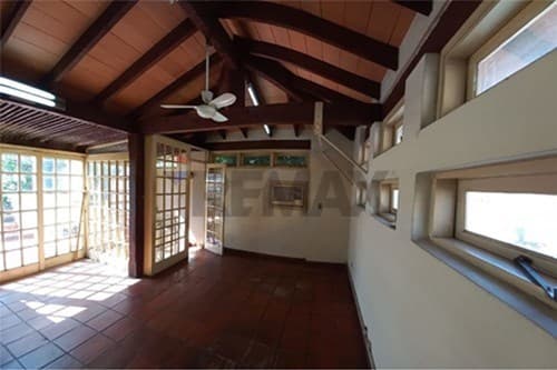imponente residencia en esquina- Asunción — foto 3