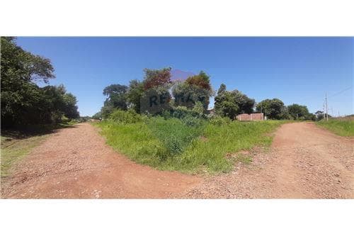 En Venta Terreno en el Barrio Arroyo Pora, foto 2