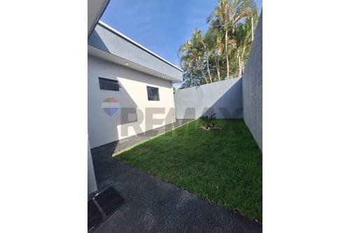 En Venta – Hermosa Casa en Presidente Franco, foto 5