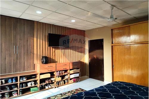 En Venta Residencia en Itauguá, foto 3