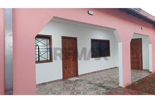 Casa en esquina con salón comercial en san antonio — foto 4