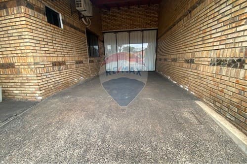 Casa Moderna en J. A. Saldívar, foto 1