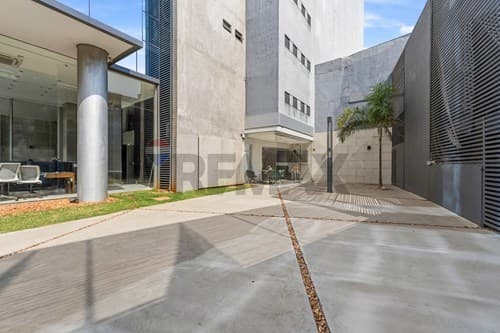 En Venta local comercial en Edif. Trading Park — foto 3