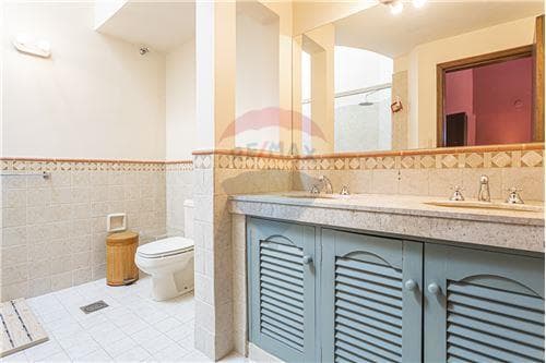 ✨fabulosa residencia en doble esquina, zona colegio goethe/quinta ykua sati✨, foto 2