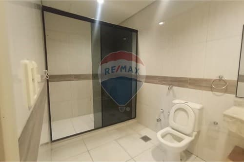 Casa en alquiler lambare — foto 3