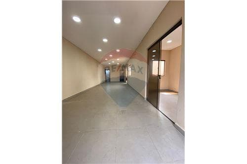 Salon comercial en ycua sati — foto 3