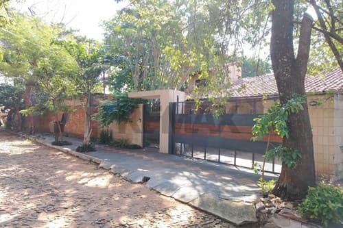 Casa en venta cerca de avenida mariscal lópez — foto 2