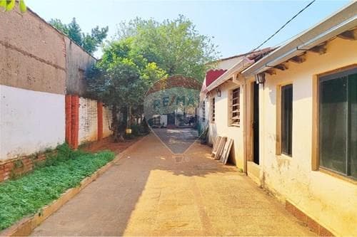 amplio terreno B° San Cristobal-Asunción — foto 5