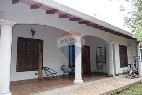 Casa de verano en barrio cerrado — foto 3