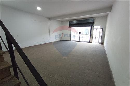 En venta salones comerciales con renta activa, foto 5