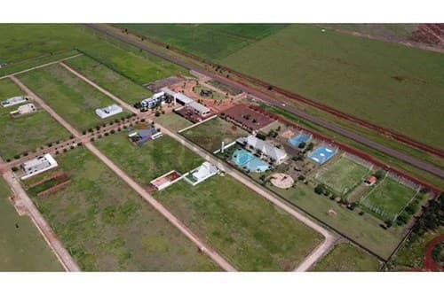 Terreno 450 m2 Bo. cerrado en Pedro Juan Caballero — foto 2