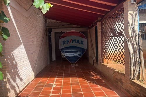 3 salones comerciales con 6 departamentos — foto 3