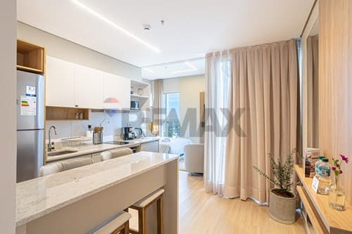 Alquilo loft amoblado petra tower