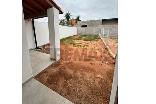 ¡Tu casa propia en Luque diseño minimalista