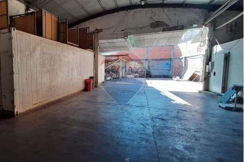 En Venta Depósito en Ruta 6