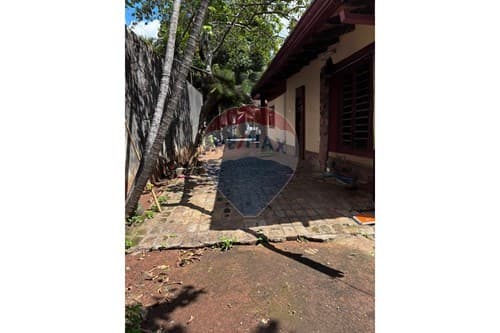 Casa-venta-salvador del mundo, Asunción — foto 3