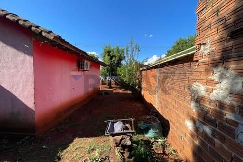 Terreno sobre asfalto en encarnacion — foto 2