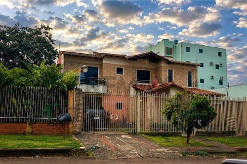 Casa Amplia en San Isidro, CDE - ¡Visítala Hoy!, foto 1